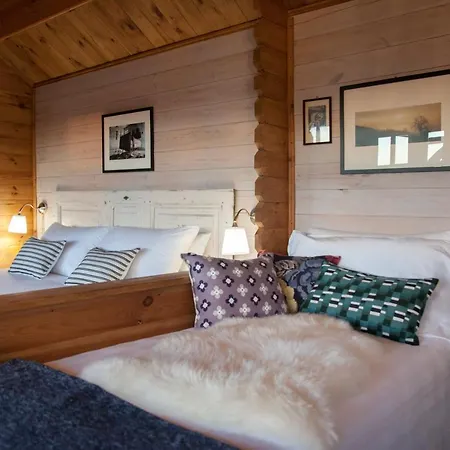 Pian Del Mund Konukevi Borgomale